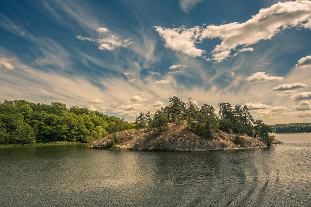 Blue sky with clouds. summer in swedish archipelago